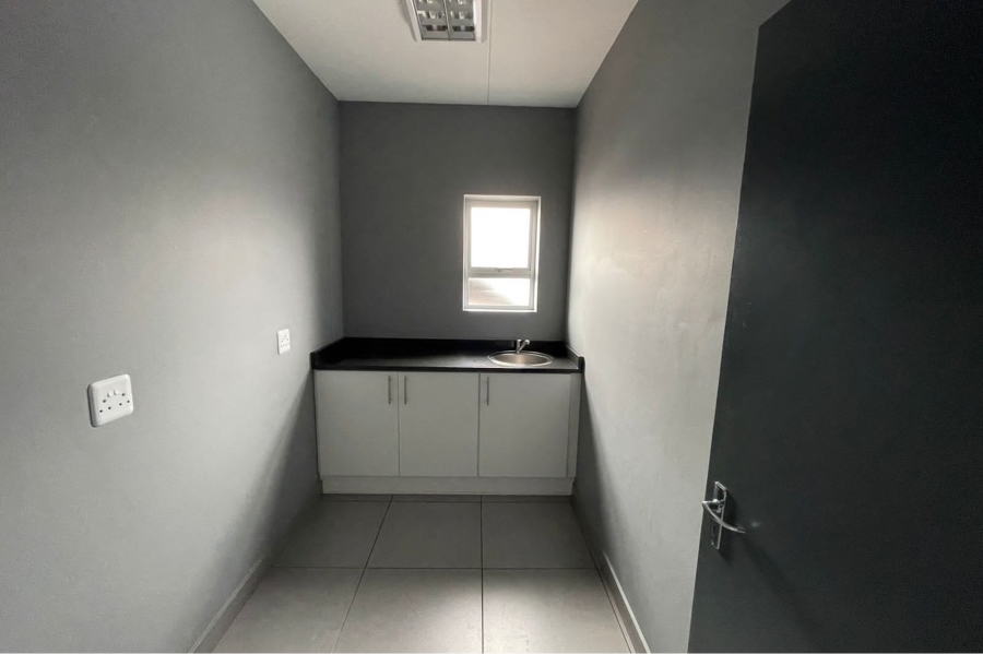 To Let commercial Property for Rent in Greenbushes Industrial Park Eastern Cape
